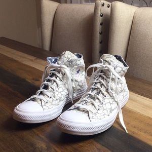 Women’s Converse Chuck Taylor High Top